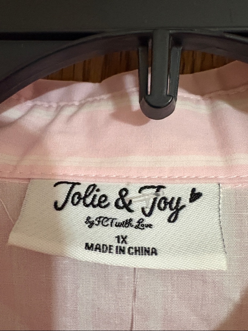 Jolie & Joy Light Pink Puff-Sleeve Button-Up Blouse - Picture 2 of 9